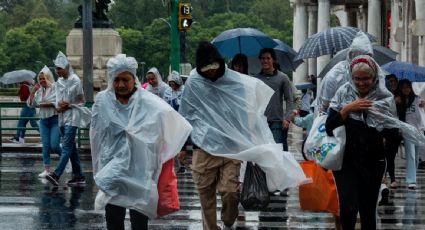 Fuertes lluvias y vientos en la CDMX: autoridades piden a la población mantener sus precauciones