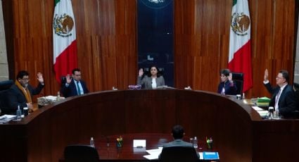 TEPJF propone crear “cuaderno de antecedentes” de las sentencias dictadas contra AMLO y otros políticos por violaciones al proceso electoral