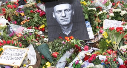 Autoridades rusas entregan el cuerpo de Navalny a su madre; familia acusa que fue torturado