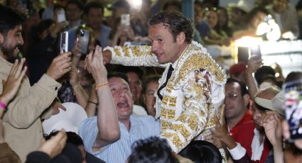 Antonio Ferrera corta dos orejas y sale a hombros en la séptima corrida de la temporada en la Plaza México