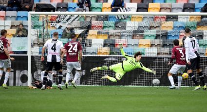 Memo Ochoa colabora para rescatar un empate ante Udinese, pero Salernitana sigue condenado al descenso