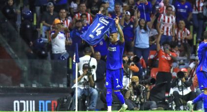 Uriel Antuna y Cruz Azul dedican festejo a José Armando Guzmán, niño con cáncer que es aficionado de La Máquina