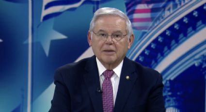 Bob Menendez descarta buscar la reelección como senador de EU tras cargos en su contra