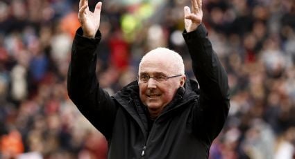 ¡Cumple su sueño! Sven-Göran Eriksson, extécnico del Tri, dirige a leyendas del Liverpool en Anfield