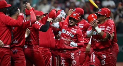 ¡Sacan la escoba! Los Diablos Rojos ofrecen una espectacular voltereta y vuelven a derrotar a los Yankees