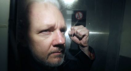 Tribunal de Londres aplaza su decisión sobre extraditar a Julian Assange a EU por delitos de espionaje