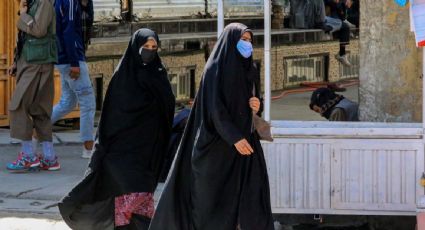 Talibanes plantean el regreso de la práctica de lapidación a mujeres afganas que cometan adulterio