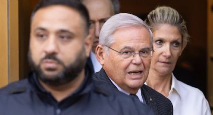 Fiscales de EU presentan nuevos cargos contra Bob Menendez y su esposa, ahora por conspiración y obstrucción a la justicia