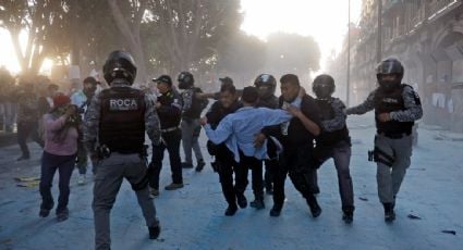 Detienen a dos hombres infiltrados en la marcha del 8M en la capital de Puebla