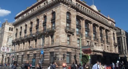 Analistas prevén que Banxico pause en mayo los recortes a la tasa de interés