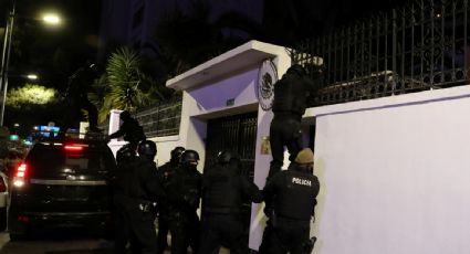 Policías de Ecuador irrumpen en embajada de México en Quito tras otorgamiento de asilo político al exvicepresidente Glas