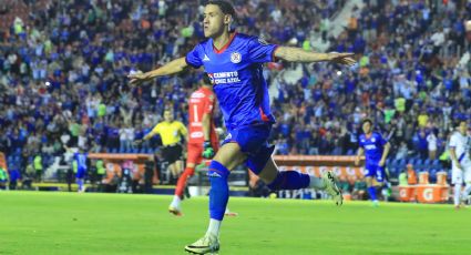 Cruz Azul vence a Monterrey con doble pócima goleadora del 'Brujo' Antuna