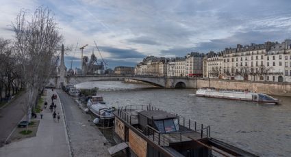 Hallan un cuerpo descuartizado bajo un puente histórico de París; hay un detenido