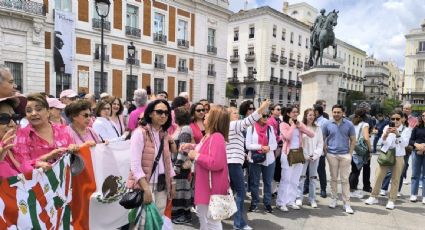 Mexicanos salen en apoyo a la Marea Rosa en Madrid, París, Londres, Washington y Toronto