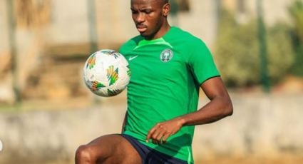 El DT de la selección de Nigeria renuncia debido a un fuerte cruce mediático contra la estrella Victor Osimhen