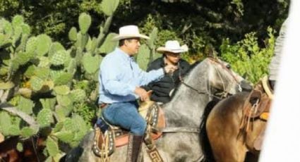 Diego Sinhue se fractura dos costillas tras caer de un caballo en su rancho en León