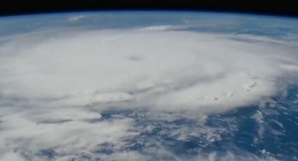 El huracán "Beryl" se debilita a categoría 4 y mantiene su avance hacia la Península de Yucatán