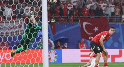 Turquía se impone a Austria con heroica atajada de último minuto y avanza a Cuartos de la Euro 2024