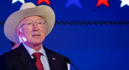 Ken Salazar expresa su admiración por Biden: "Estoy agradecido por su amistad y liderazgo"