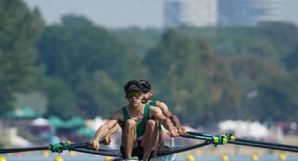 Los mexicanos Alexis López y Miguel Carballo avanzan a Semifinales en remo de París 2024