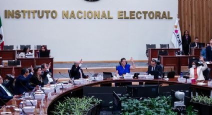 Woldenberg pide al INE hacer interpretación amplia de la Constitución y evitar que Morena se despache las plurinominales con la “cuchara grande”