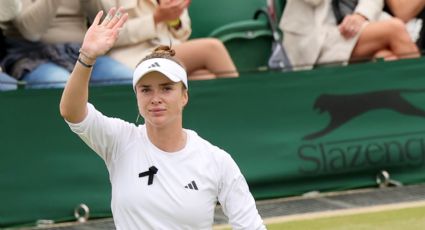 La ucraniana Svitolina rompe en llanto tras ganar su partido en Wimbledon, debido al ataque ruso a Kiev que dañó un hospital infantil y provocó 10 muertes