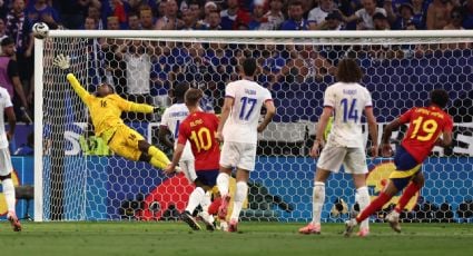 Lamine Yamal hace un golazo ante Francia y se convierte en el jugador más joven que anota en una Eurocopa