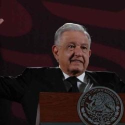 Tribunal Electoral resuelve que López Obrador difundió propaganda prohibida en sus conferencias matutinas del 20, 21 y 24 de mayo