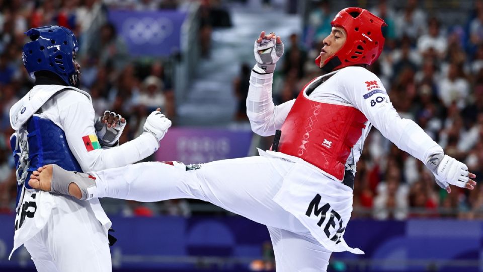 Sansores avanzó sin problemas a cuartos de final en el taekwondo olímpico.