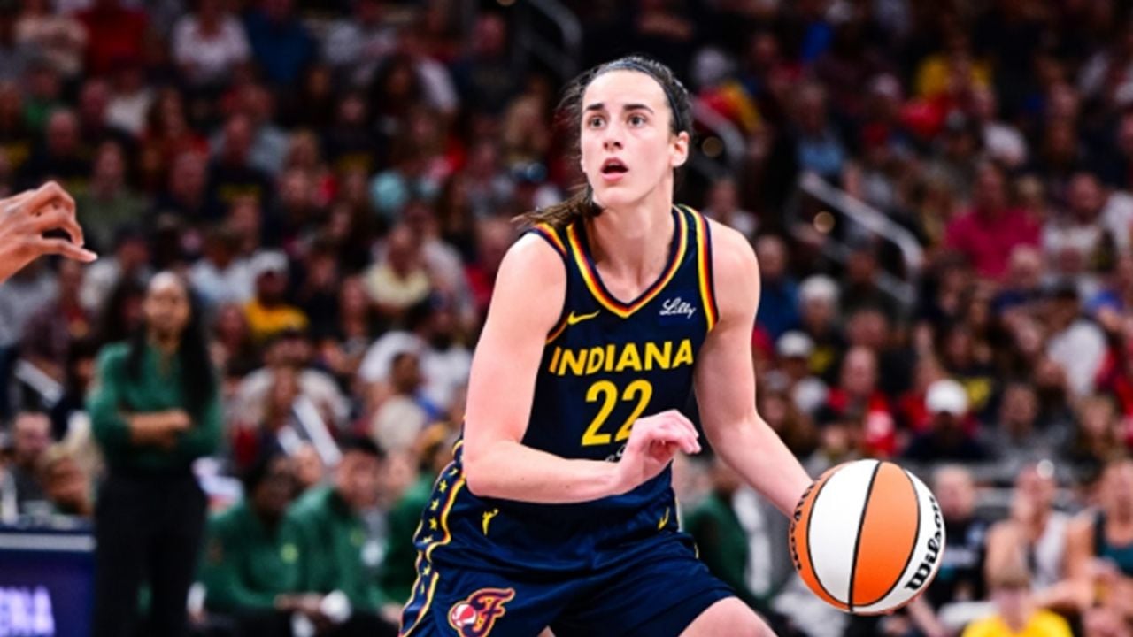 Caitlin Clark becomes the rookie basketball player with the most assists in WNBA history