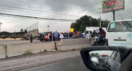 Habitantes de Chalco bloquean la México-Cuautla para exigir soluciones, a 19 días de las inundaciones