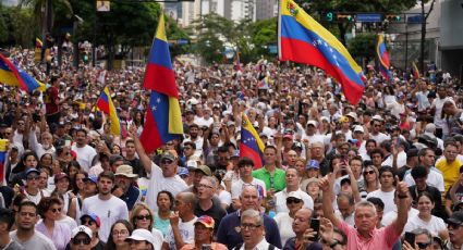 Salen miles a las calles de Venezuela para protestar contra los resultados de la elección y la proclamación de un triunfo de Maduro