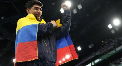 Ángel Barajas se baña de plata a los 17 años y logra la primera medalla para Colombia en gimnasia de los Juegos Olímpicos