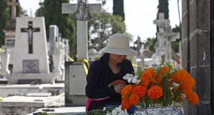 Muertes en México bajan 6.25% en 2023, pero son mayores a los niveles prepandemia