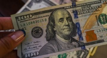 Peso mexicano cierra en 18.82 por dólar, con una apreciación del 0.19%