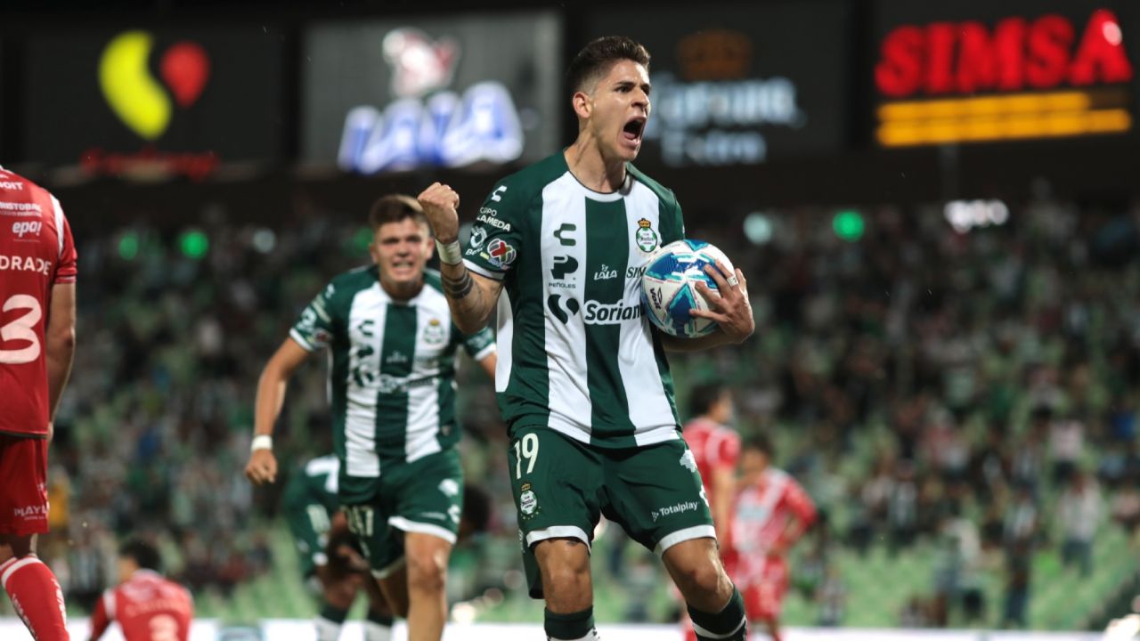 Miracle at TSM: Santos comes from behind and gets electrifying victory against Necaxa