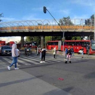 Vecinos de la Cámara de Diputados presionan a manifestantes del Poder Judicial para que se retiren