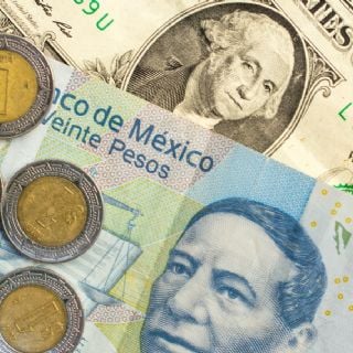 El peso y la bolsa avanzan por la publicación de datos económicos en EU