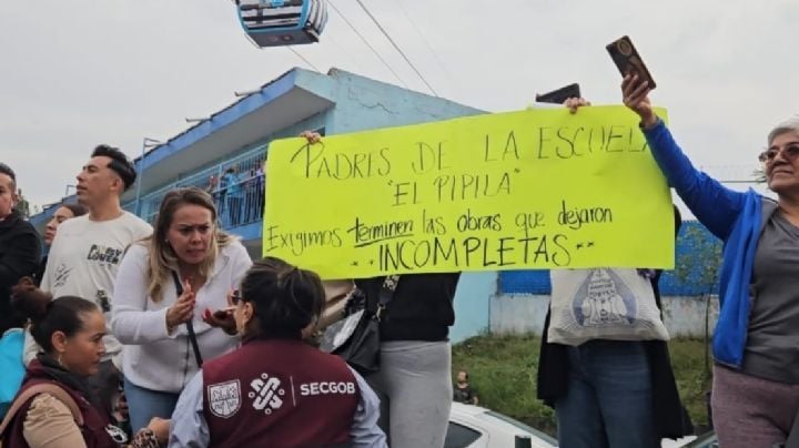 Inauguración de la Línea 3 del Cablebús: padres reclaman la conclusión de obras de mitigación en escuela donde se ubica una de las torres