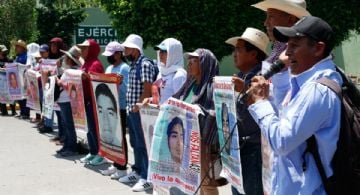 Familias piden a México unirse al grito de justicia a 10 años de la desaparición de los 43