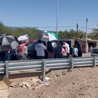 Sheinbaum y AMLO enfrentan protestas de trabajadores del PJF en Guaymas: “Miente el presidente”