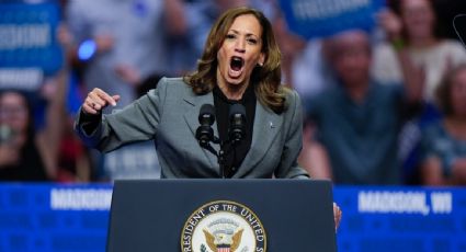 Kamala Harris visita la frontera con México para abordar la crisis migratoria