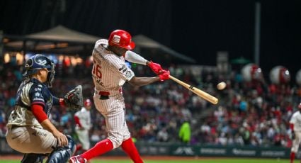 ¡Andan intratables! Los Diablos Rojos apalean 17-0 a los Sultanes en el segundo juego de la Serie del Rey