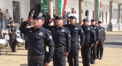 Grupo armado embosca, desarma y golpea a policías municipales en Veracruz