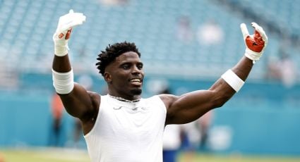 Tyreek Hill, jugador de Miami Dolphins, es detenido y esposado por altercado con la policía; ya fue liberado y jugará este domingo