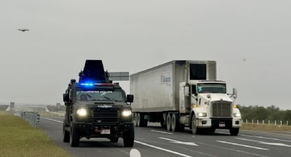 Tarde violenta en Nuevo León: se registran autos incendiados y un enfrentamiento armado en carretera