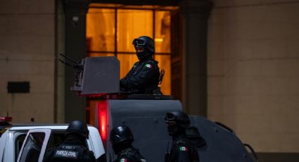 Alerta por posible carro bomba en edificio gubernamental moviliza a autoridades en Nuevo León