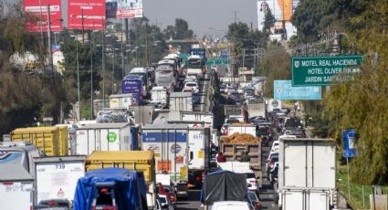 Colapso en el Edomex: conductores de pipas bloquean vialidades tras aseguramiento de tomas
