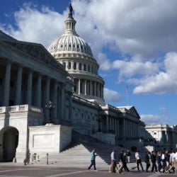 Autorización para vigilar en el extranjero se mantiene en vilo en el Senado de EU; republicanos piden a Marco Rubio prepararse