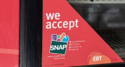 Cierre de gobierno de EU: programa de cupones de alimentos se queda sin fondos